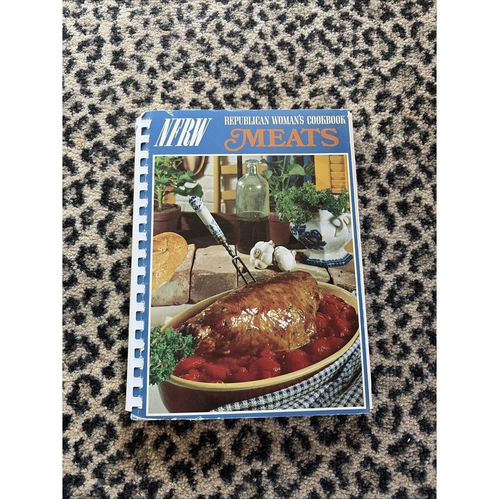 1969 NFRW Republican Woman's Community Cookbook MEATS VTG Spiral Bound Granny